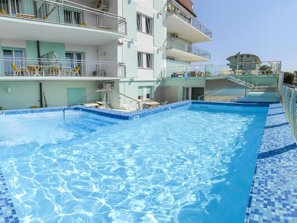 Hotel Bahamas Lido Di Savio Zewnętrze zdjęcie